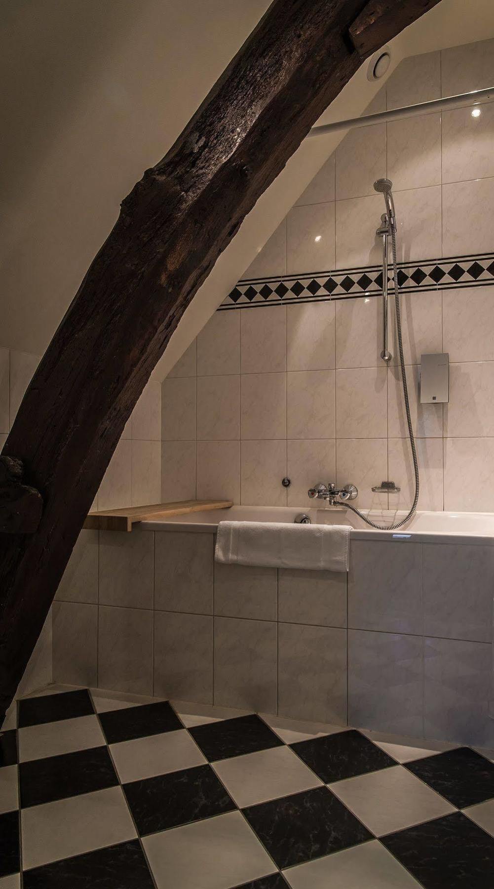 Hotel De Limbourg Sittard Eksteriør billede